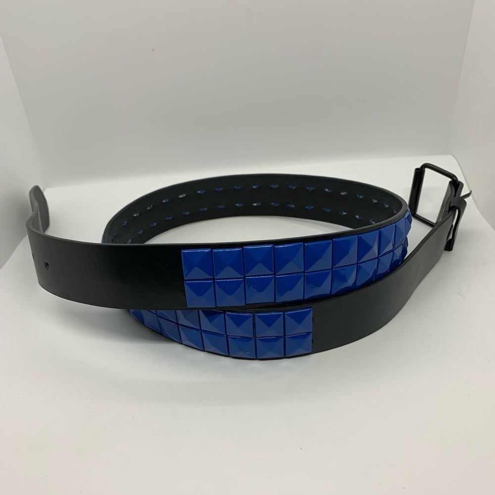 New festival gear belt Unisex Emo rocker goth Pyramid Studded belt Electric blue
